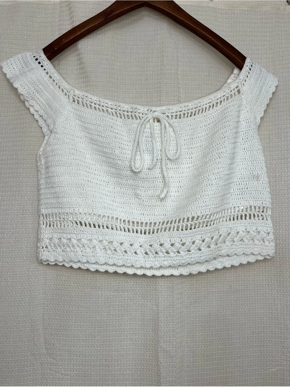 Boho White Crochet Off-The-Shoulder Crop Top